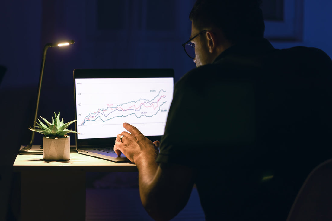 How Trading Cheat Sheets Can Improve Decision Making